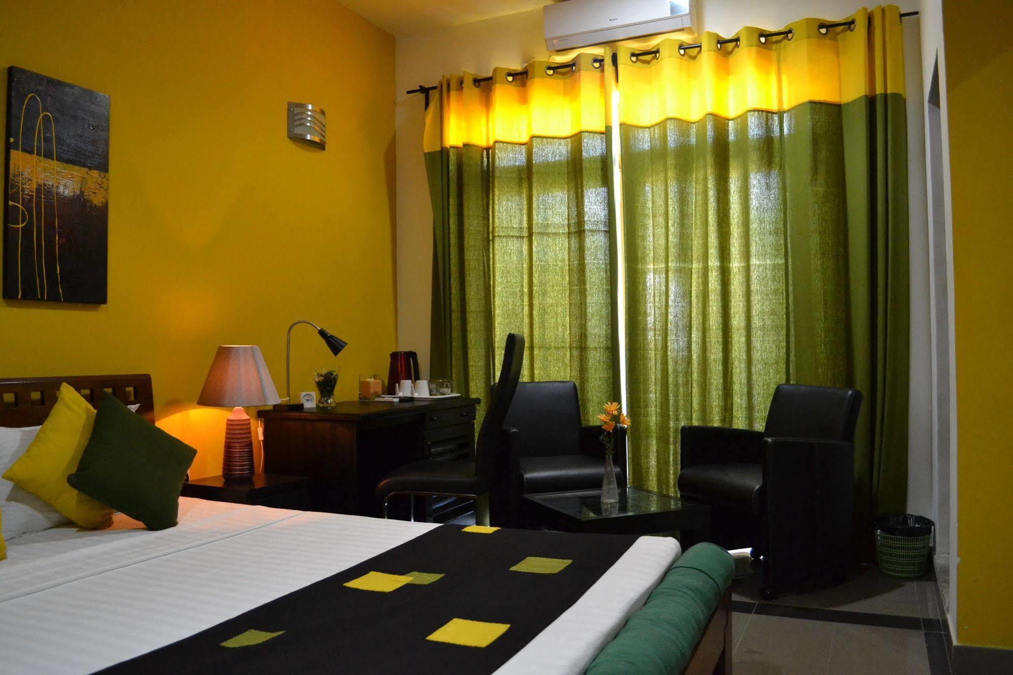Oyo 437 Amali Residence Nugegoda Kültér fotó